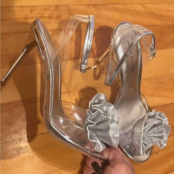 Marc Fisher Sandals - Picture 1 of 2